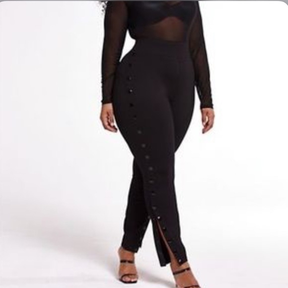 FTF 0 Charli Side Button Good Form Ponte Knit Pants